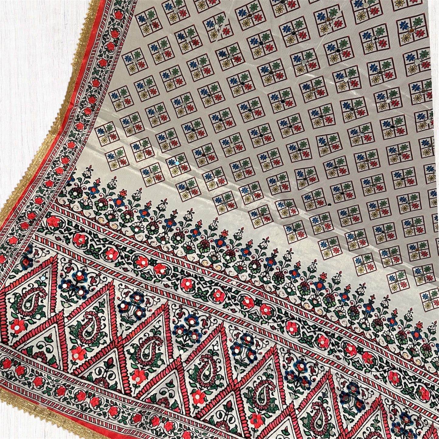 Printed colorful patterned dupatta/scarf/stole with intricate designs