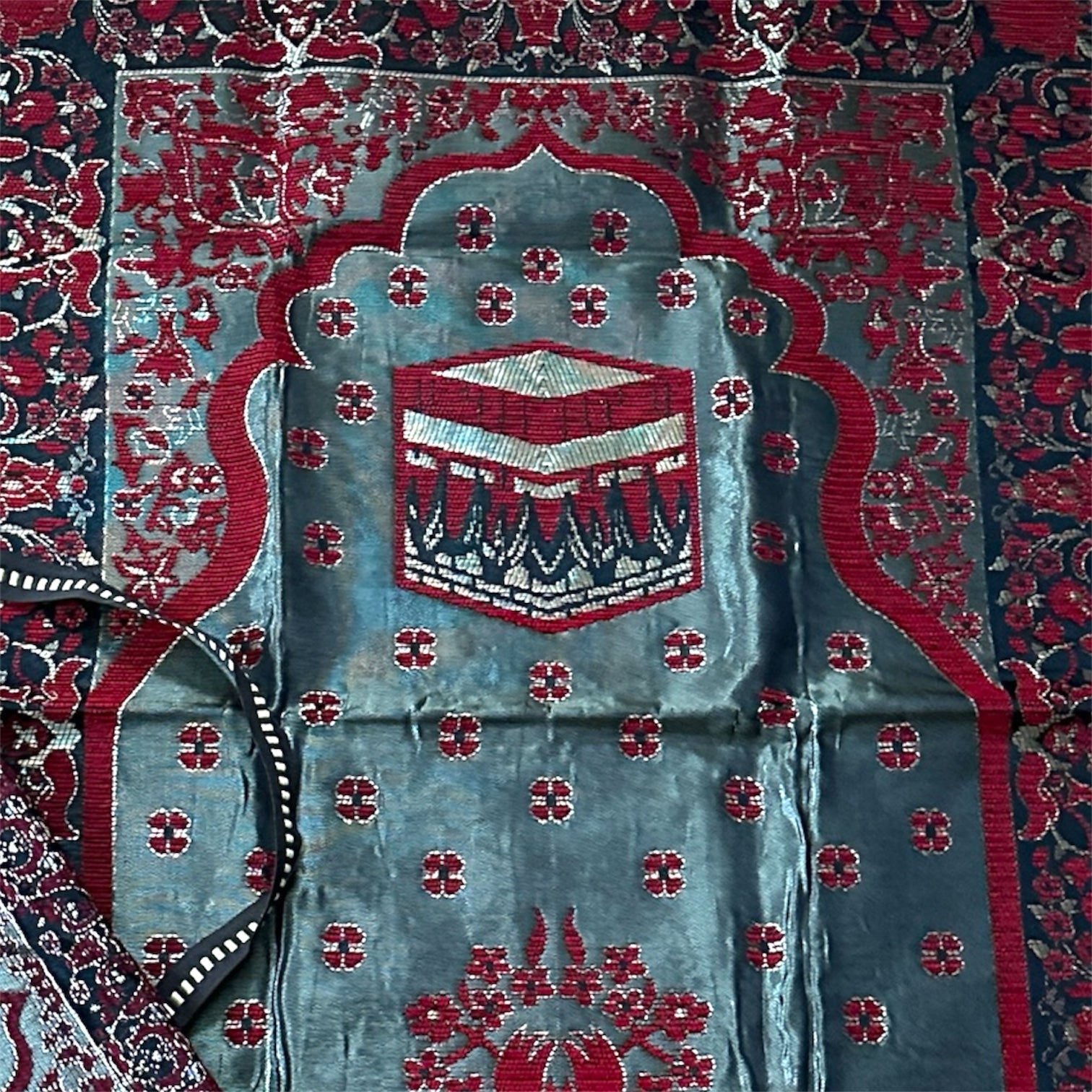 Islamic Prayer Rug | Janamaz | Namaz Sajadah | Salah Mat – FestiveDesi